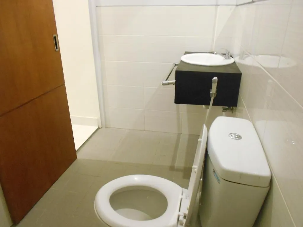 Πανσιόν Reddoorz At Kerobokan Seminyak 2
