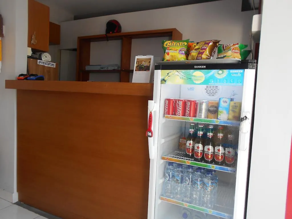 Reddoorz At Kerobokan Seminyak 2 2*, Σεμινιάκ Ινδονησία